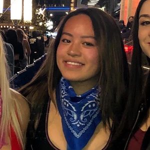 Meet your Posher, Christina